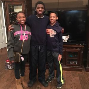 Meet your Posher, Dwight